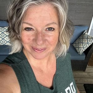 Meet your Posher, Nadene